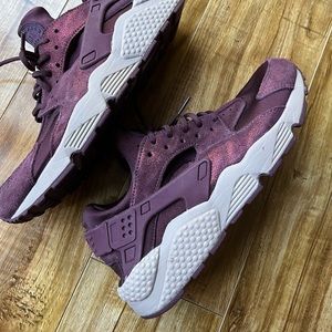 Purple Nike hurache